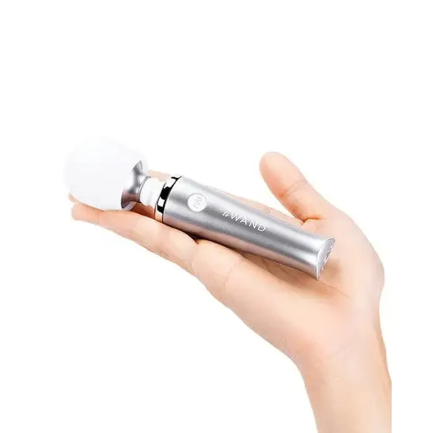 Vibrators Le Wand Le Wand Mini Pleasures 4 Pc Kit Chrome Vibrators Le Wand Le Wand Mini Pleasures 4 Pc Kit Chrome
